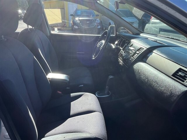 2007 Nissan Versa in Greenville, SC 29607 - 18087679 10