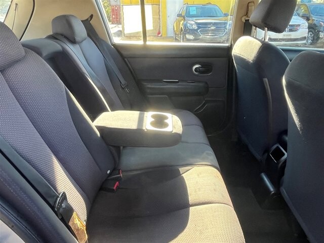 2007 Nissan Versa in Greenville, SC 29607 - 18087679 13