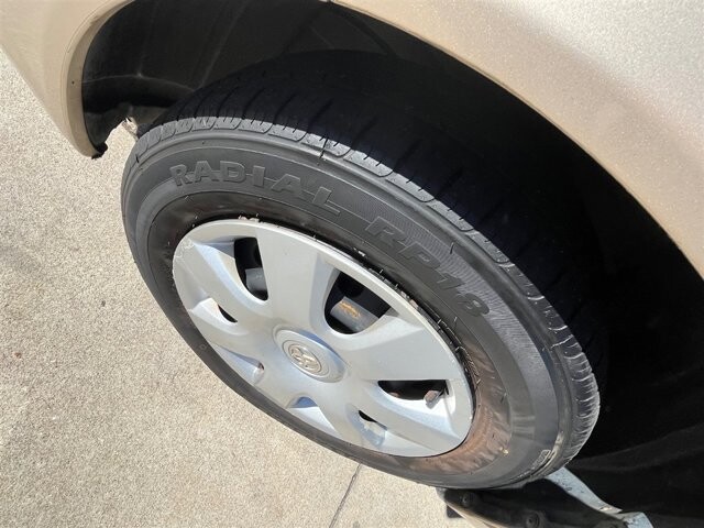 2002 Toyota Camry in Greenville, SC 29607 - 18087681 10