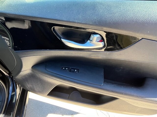 2019 Kia Forte in Greenville, SC 29607 - 18087684 12