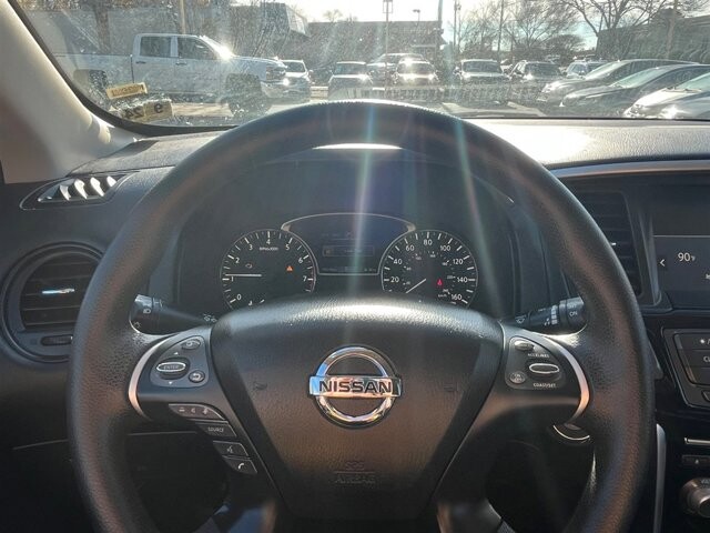 2019 Nissan Pathfinder in Greenville, SC 29607 - 18087685 34