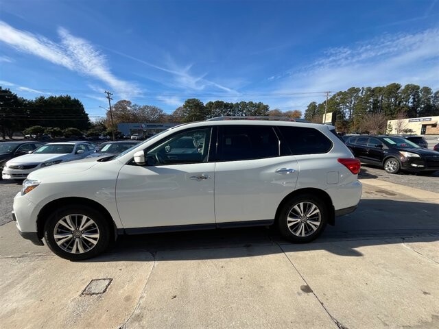 2019 Nissan Pathfinder in Greenville, SC 29607 - 18087685 6