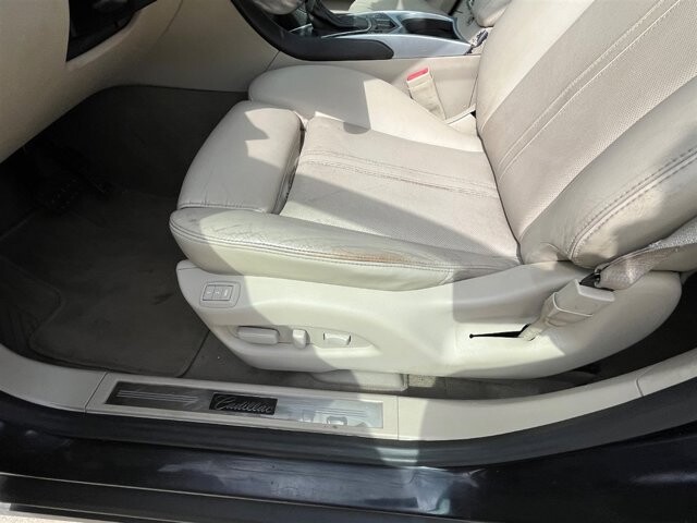 2013 Cadillac SRX in Greenville, SC 29607 - 18087688 26