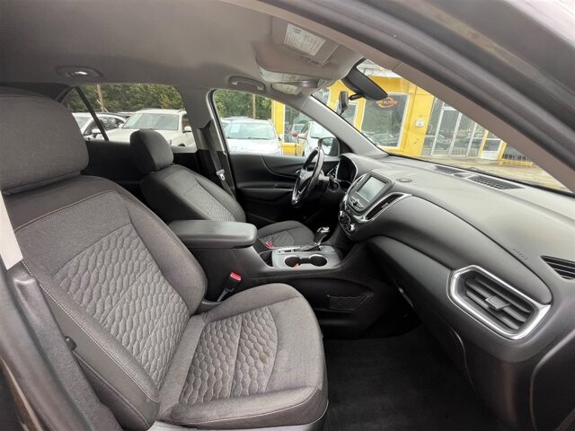 2018 Chevrolet Equinox in Greenville, SC 29607 - 18087692 13