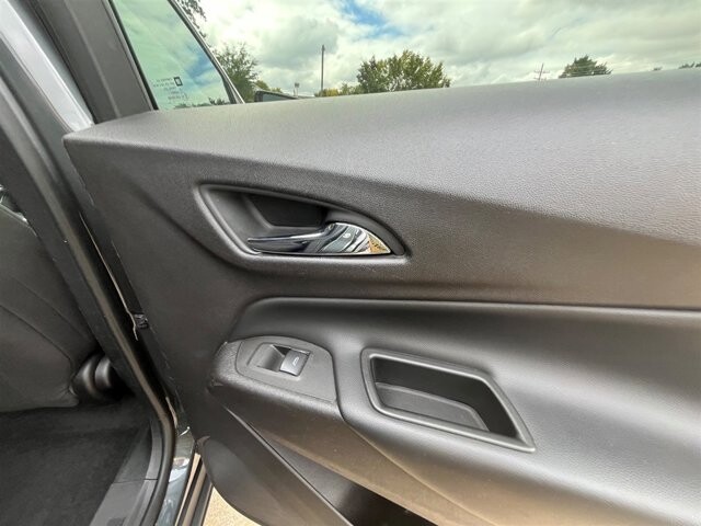 2018 Chevrolet Equinox in Greenville, SC 29607 - 18087692 16