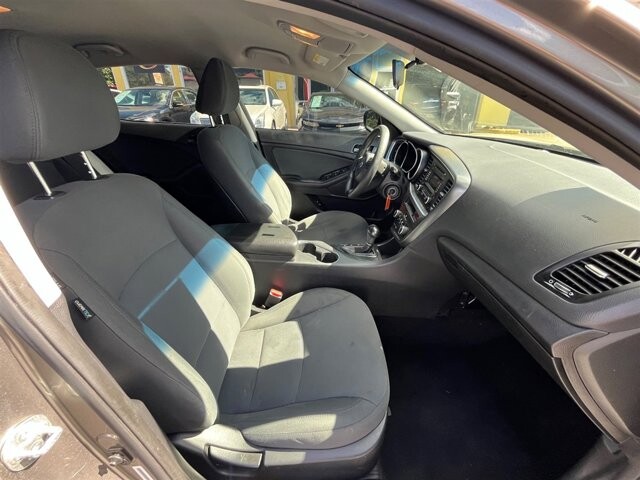 2015 Kia Optima in Greenville, SC 29607 - 18087693 17