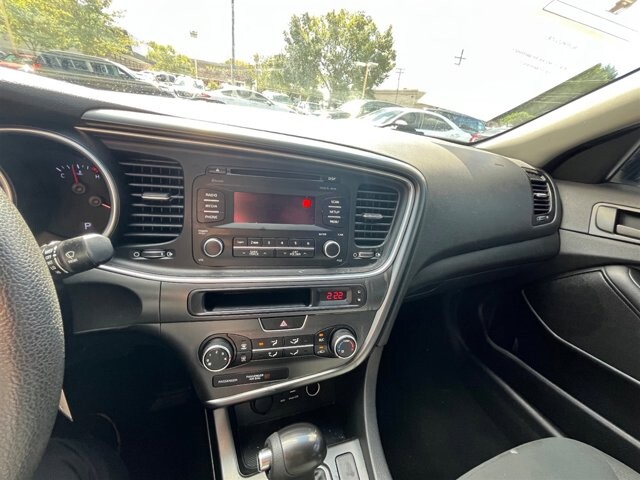 2015 Kia Optima in Greenville, SC 29607 - 18087693 32