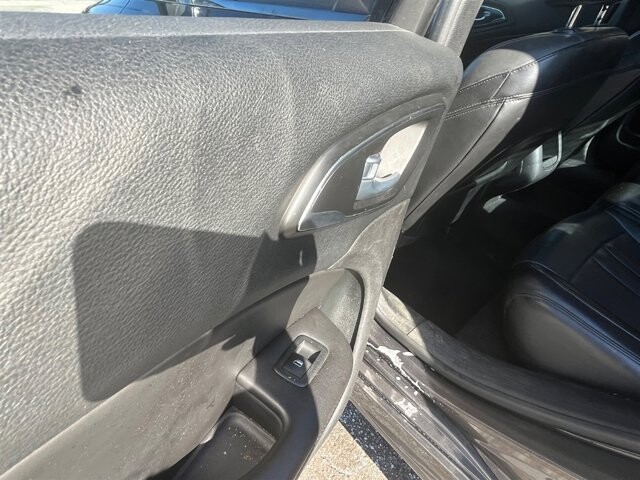 2017 Chrysler 200 in Greenville, SC 29607 - 18087695 23