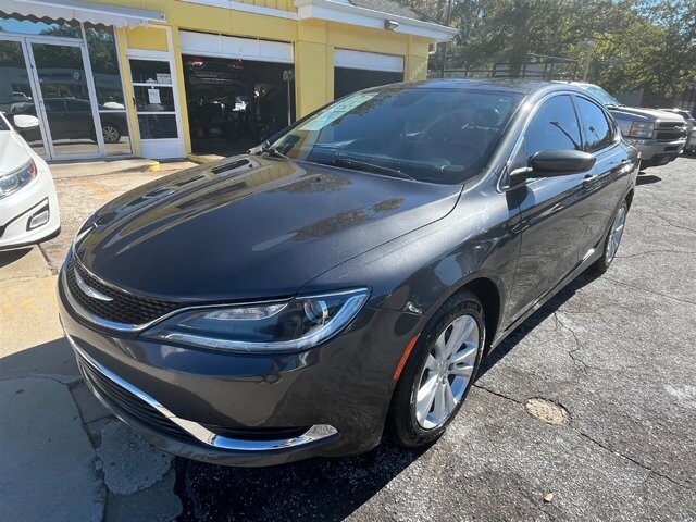 2017 Chrysler 200 in Greenville, SC 29607 - 18087695 4