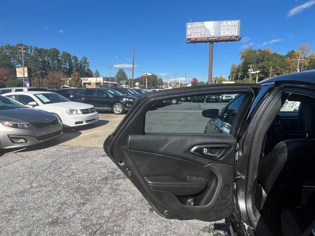 2017 Chrysler 200 in Greenville, SC 29607 - 18087695 24