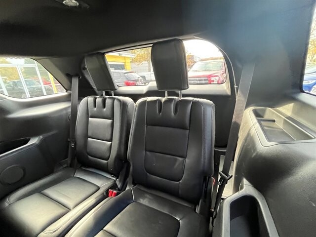 2015 Ford Explorer in Greenville, SC 29607 - 18087696 25