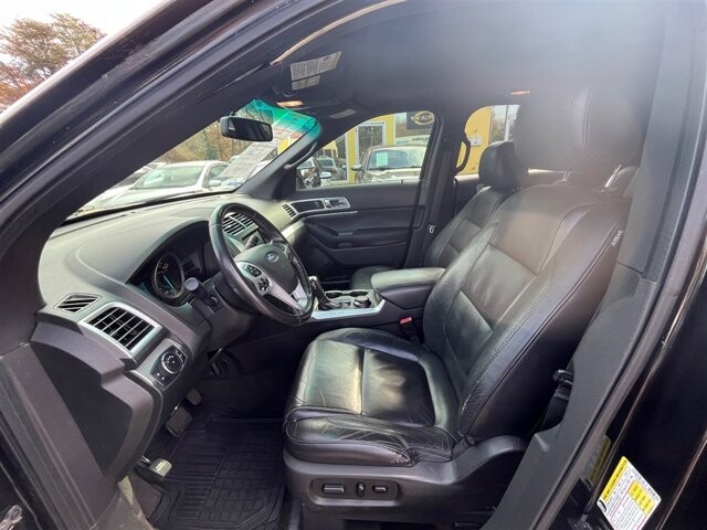 2015 Ford Explorer in Greenville, SC 29607 - 18087696 28