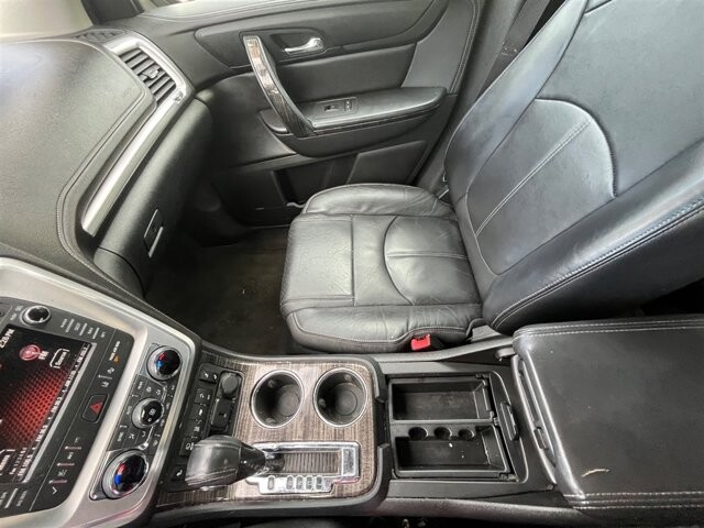 2016 GMC Acadia in Greenville, SC 29607 - 18087697 33