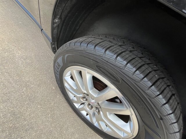 2016 GMC Acadia in Greenville, SC 29607 - 18087697 13