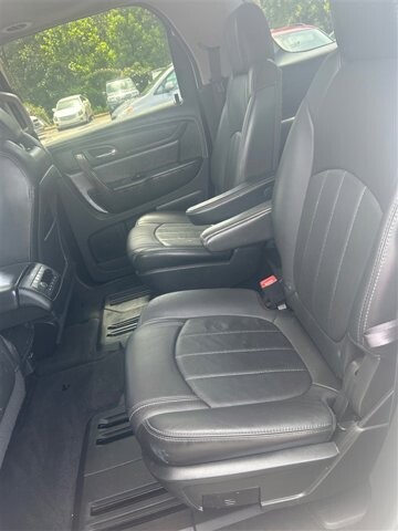 2014 GMC Acadia in Greenville, SC 29607 - 18087698 31