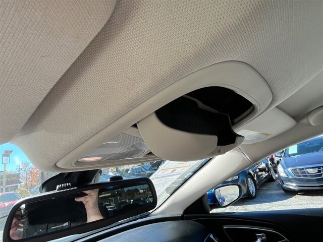 2015 Chrysler 200 in Greenville, SC 29607 - 18087699 35