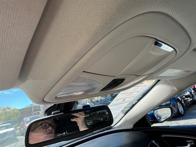 2015 Chrysler 200 in Greenville, SC 29607 - 18087699 36