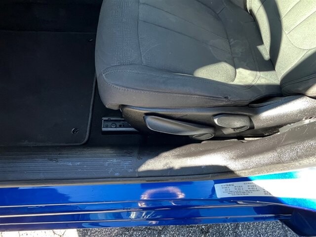 2015 Chrysler 200 in Greenville, SC 29607 - 18087699 26