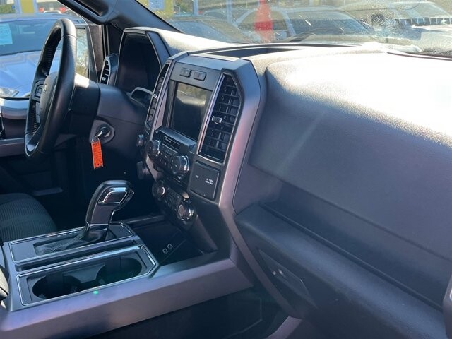 2017 Ford F150 in Greenville, SC 29607 - 18087706 17
