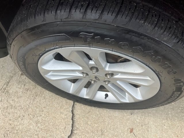 2013 Ford Explorer in Greenville, SC 29607 - 18087710 11