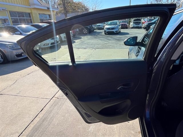 2013 Chevrolet Cruze in Greenville, SC 29607 - 18087711 22