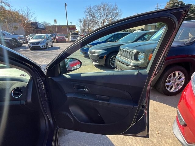 2013 Chevrolet Cruze in Greenville, SC 29607 - 18087711 13