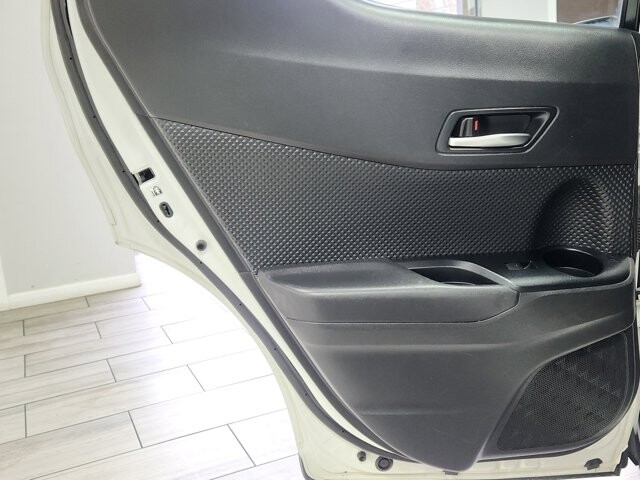 2021 Toyota C-HR in Cinnaminson, NJ 08077 - 18087713 12