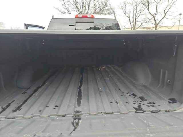 2018 Chevrolet Silverado 1500 in Virginia Beach, VA 23464 - 18087714 13