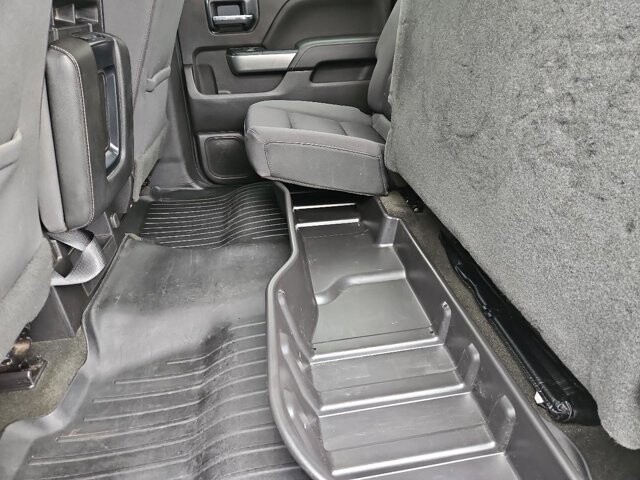 2018 Chevrolet Silverado 1500 in Virginia Beach, VA 23464 - 18087714 22