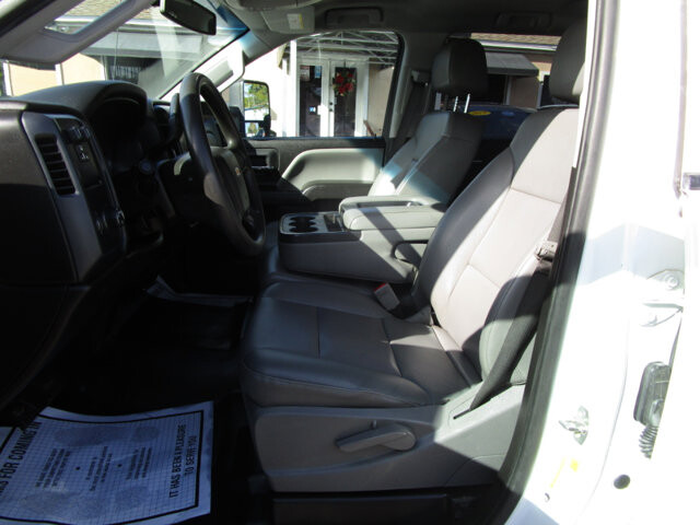 2019 Chevrolet Silverado 2500 in Tampa, FL 33604-6914 - 18087715 8