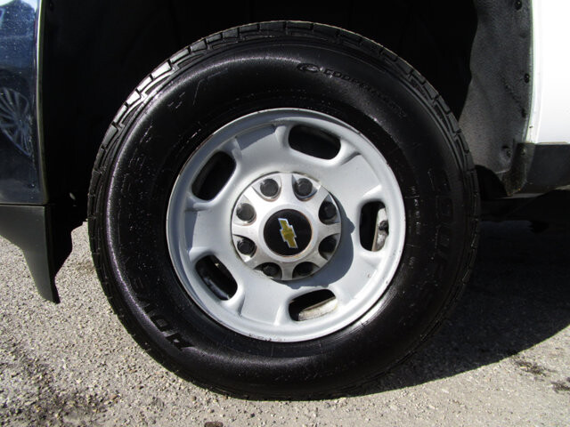 2019 Chevrolet Silverado 2500 in Tampa, FL 33604-6914 - 18087715 20