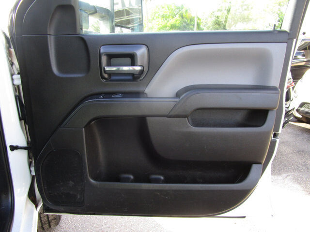 2019 Chevrolet Silverado 2500 in Tampa, FL 33604-6914 - 18087715 16