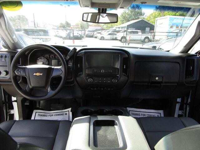 2019 Chevrolet Silverado 2500 in Tampa, FL 33604-6914 - 18087715 3