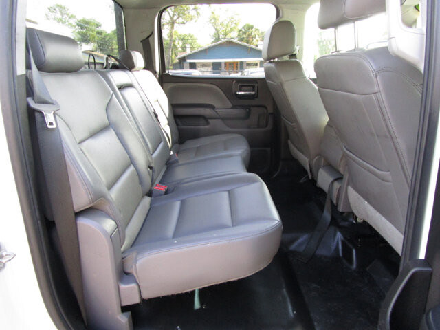 2019 Chevrolet Silverado 2500 in Tampa, FL 33604-6914 - 18087715 9