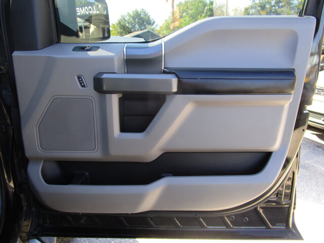 2018 Ford F150 in Tampa, FL 33604-6914 - 18087716 16