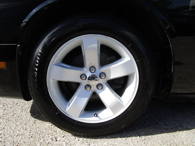 2014 Dodge Challenger in Tampa, FL 33604-6914 - 18087717 16