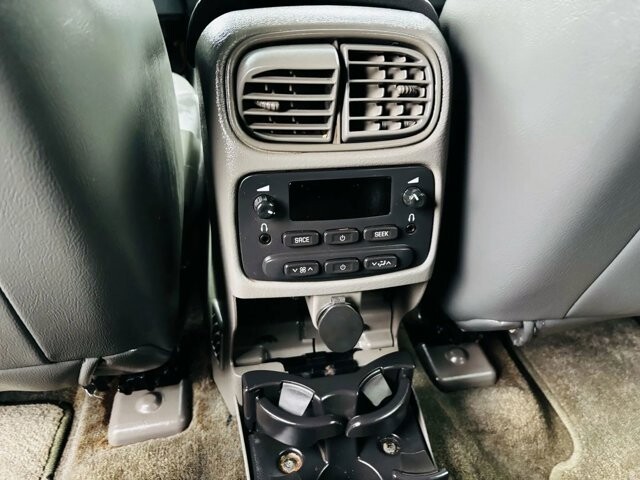 2004 Chevrolet TrailBlazer in Harrisonburg, VA 22801 - 18087718 8