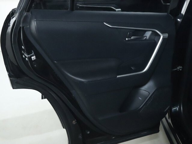 2020 Toyota RAV4 in Bedford, OH 44146 - 18087720 13