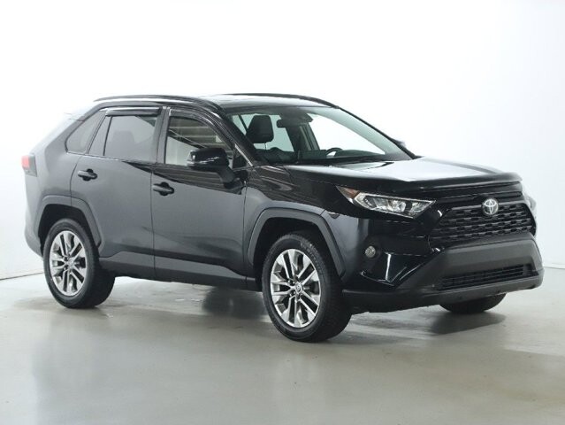 2020 Toyota RAV4 in Bedford, OH 44146 - 18087720 9