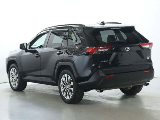 2020 Toyota RAV4 in Bedford, OH 44146 - 18087720 40