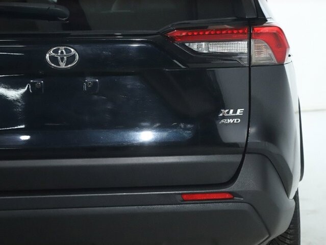 2020 Toyota RAV4 in Bedford, OH 44146 - 18087720 44