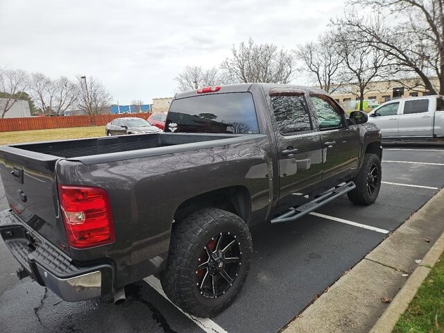 2011 Chevrolet Silverado 1500 in Virginia Beach, VA 23464 - 18087737 3