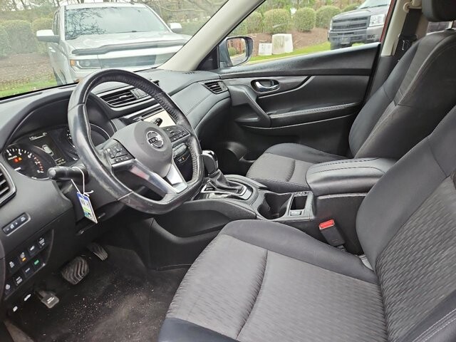 2017 Nissan Rogue in Virginia Beach, VA 23464 - 18087738 10