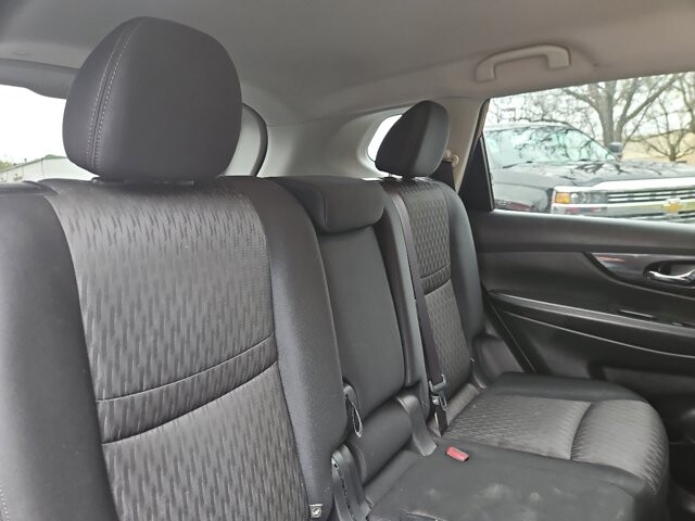 2017 Nissan Rogue in Virginia Beach, VA 23464 - 18087738 13