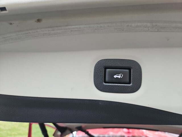 2017 Nissan Rogue in Virginia Beach, VA 23464 - 18087738 15