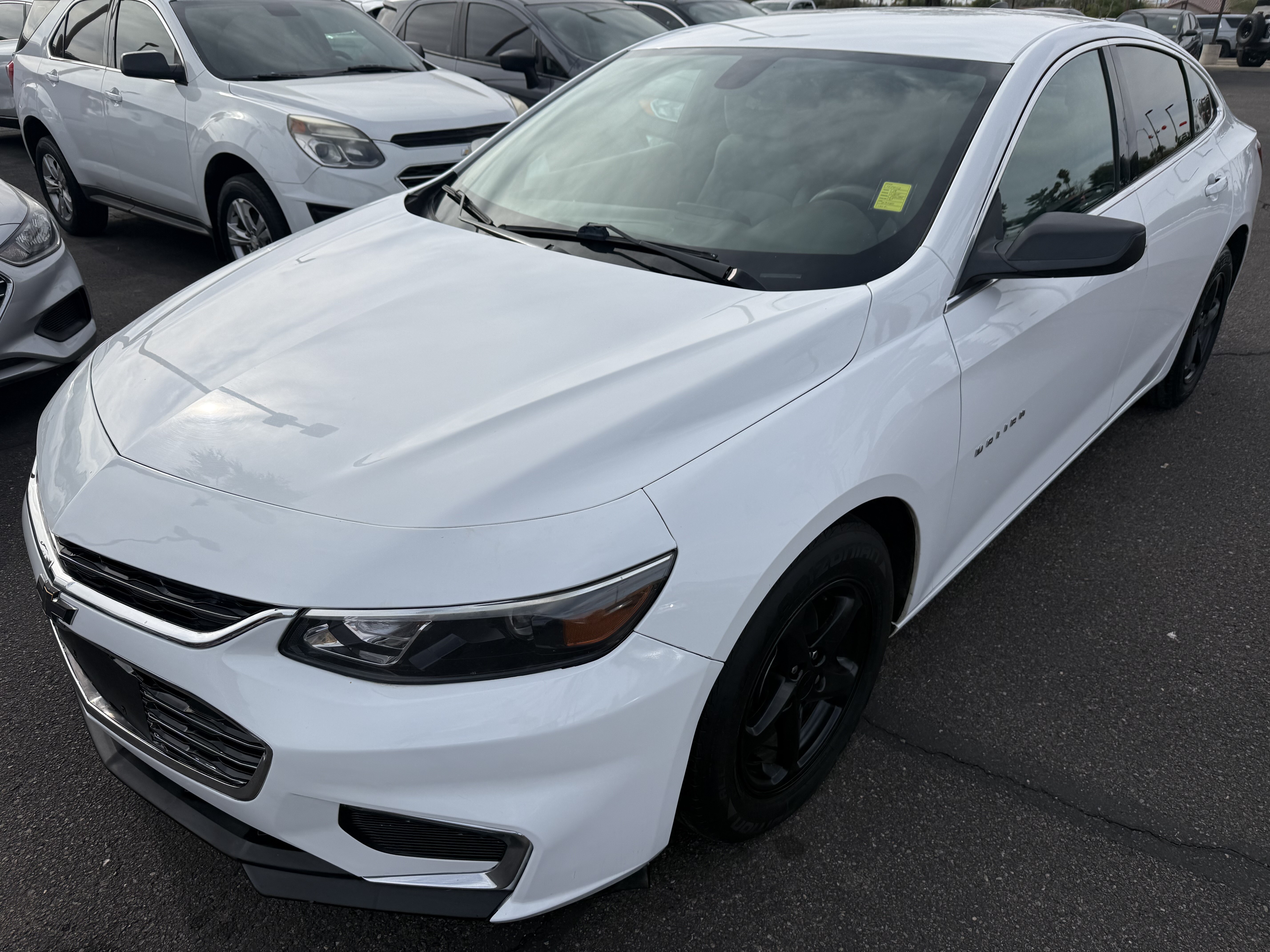 2018 Chevrolet Malibu in Phoenix, AZ 85022 - 18087741