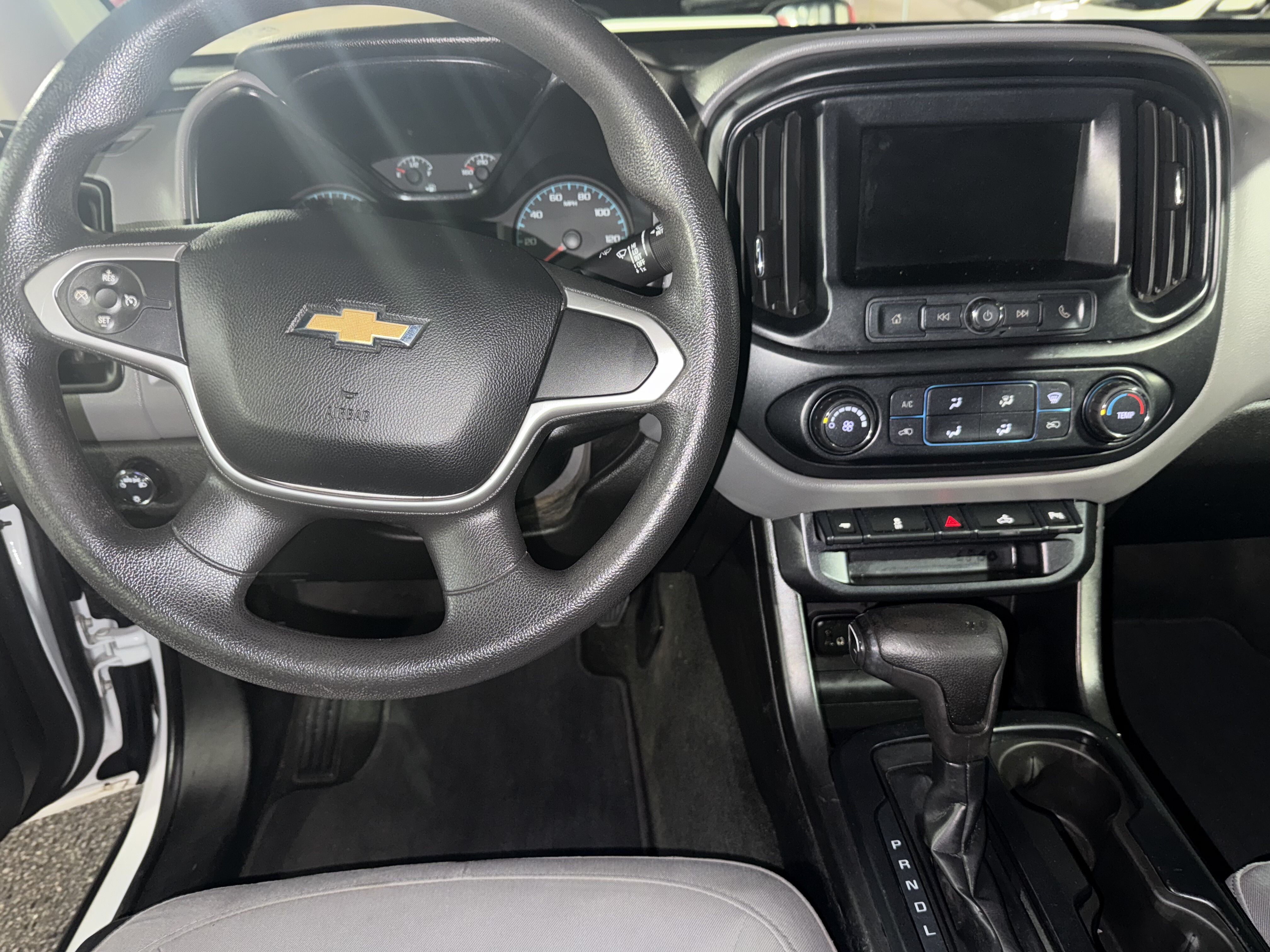2020 Chevrolet Colorado in Phoenix, AZ 85022 - 18087742 7