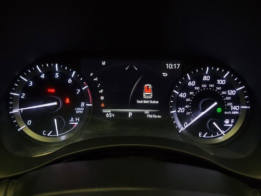 2020 Toyota Highlander in Downey, CA 90241 - 18087743 23