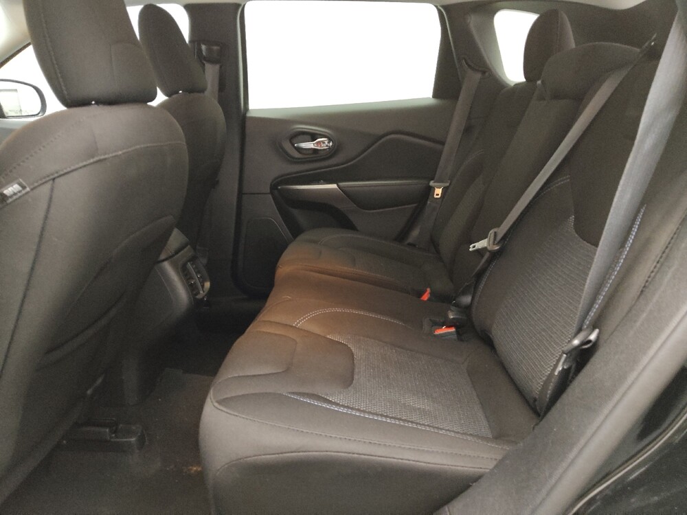 2021 Jeep Cherokee in Round Rock, TX 78664 - 18087745 18