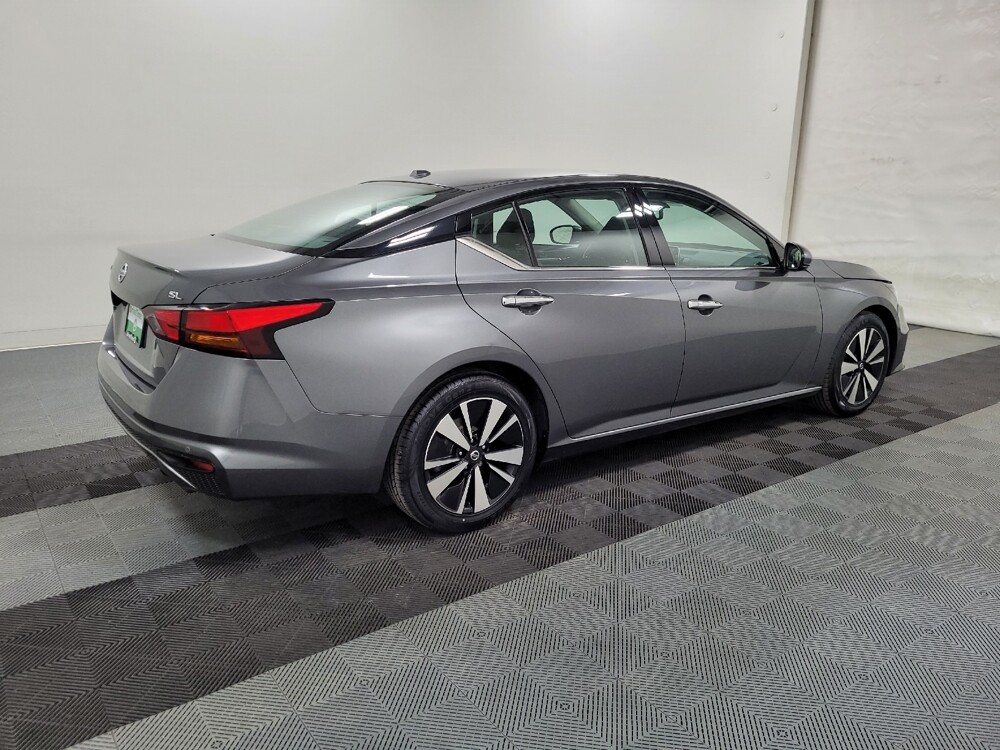 2019 Nissan Altima in Langhorne, PA 19047 - 18087746 10